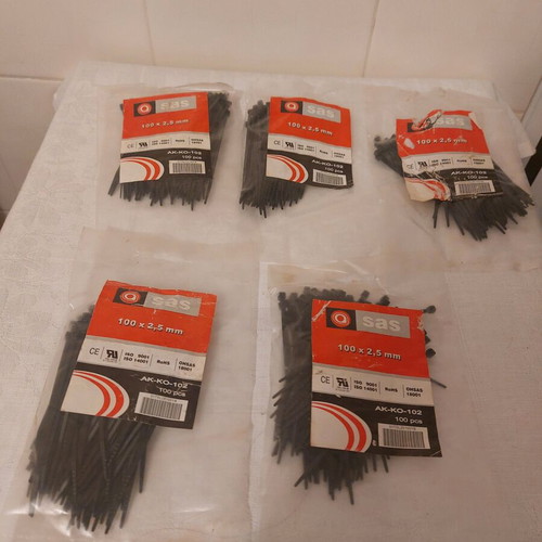 SAS Black Cable Ties 2.5 mm new, pack of 500 pieces