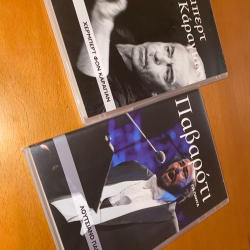 Set of 2 classical music CDs Pavarotti & Karajan like new