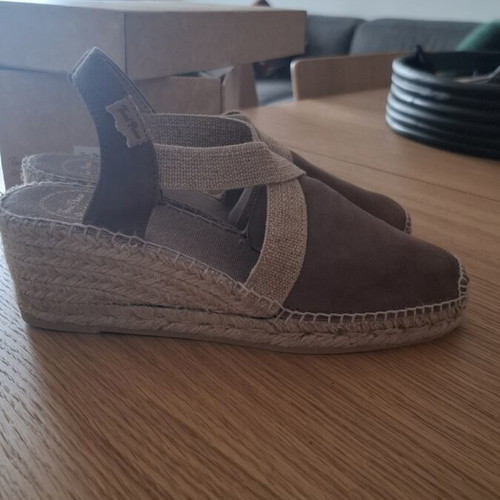 Toni Pons suede espadrilles with 6cm heel, new, size 37, beige and brown