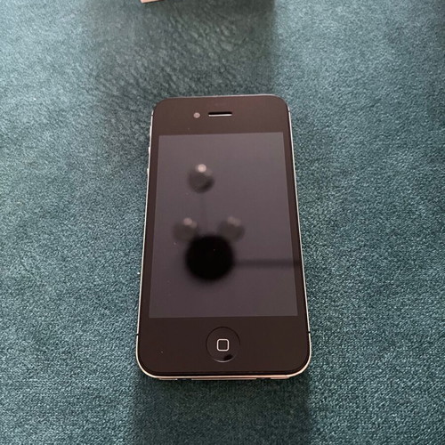 Apple iPhone 4s 16GB μεταχειρισμένο, μαύρο, για συλλέκτη