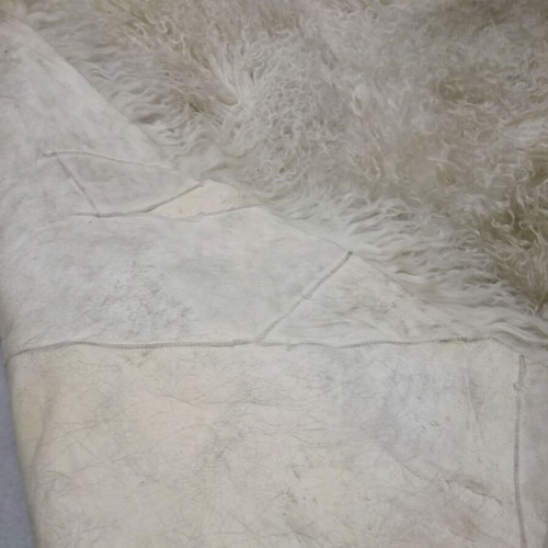 Flokati rug with leather backing new