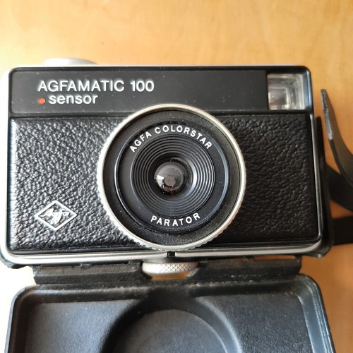 Agfamatic 100 Sensor vintage camera used, 126 film, Agfa Colorstar lens