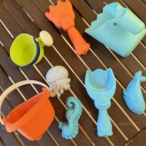 Sand and water activity table with accessories