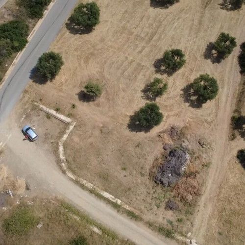 Οικόπεδο γωνιακό οικοδομήσιμο 614 τ.μ. στη Γερακινή Χαλκιδικής