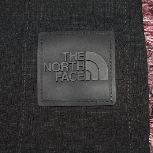 The North Face Anticline Cargo pants 2 in 1 like new, size 32, black