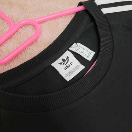 Adidas women's sports dress like new, black