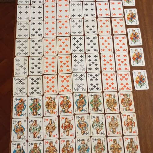 Patience collector cards used, 2 decks with jokers from GDR