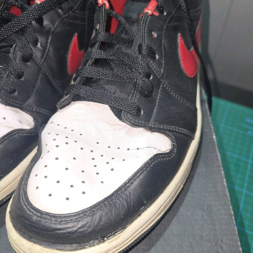 Original Nike Air Jordan 1 Low men's shoes used, size 45, black and red