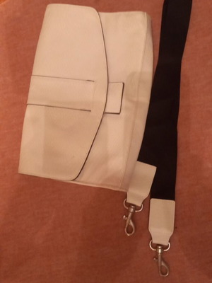 White shoulder bag for walks new
