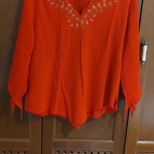 Red blouse size M like new