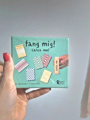 Fang Might Catch Me board game used