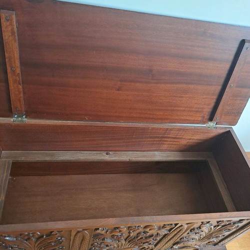 Chest old solid wood like new