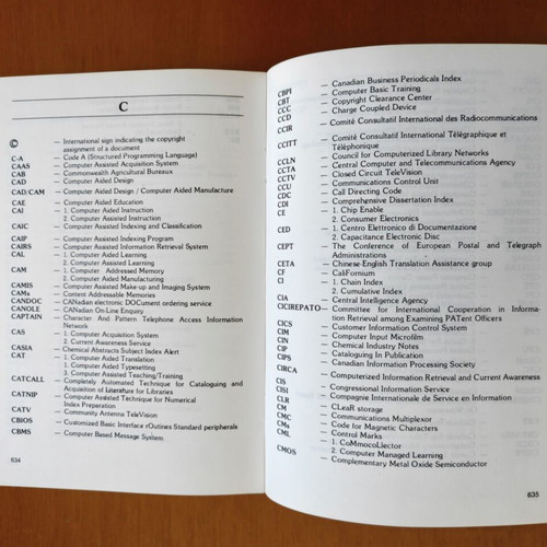 Analytical Dictionary of Informatics and Computers by Giorgos Despotis like new