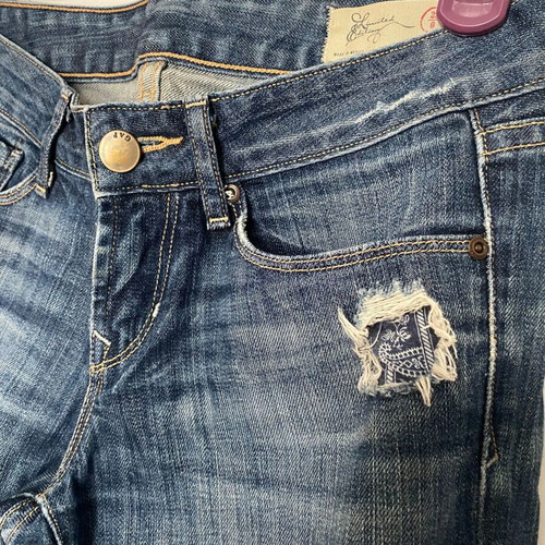 Gap jeans with rips used, size 25, blue