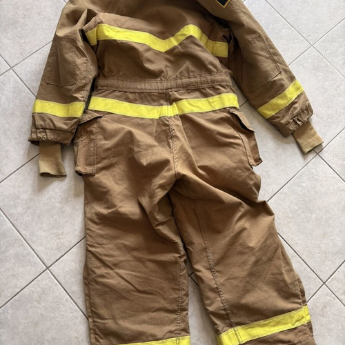 Janesville fireproof suit large and Dräger HPS 4500 helmet