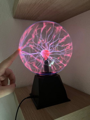 Plasma Ball σαν καινούργιο με καλώδιο, μικρό σπάσιμο
