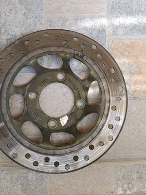 Innova brake disc like new for Honda Innova 125 carburetor