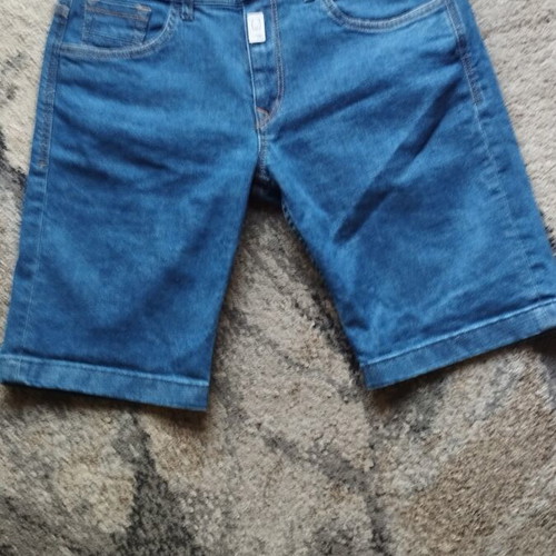 Cover Jeans jean bermuda shorts W31 like new, blue
