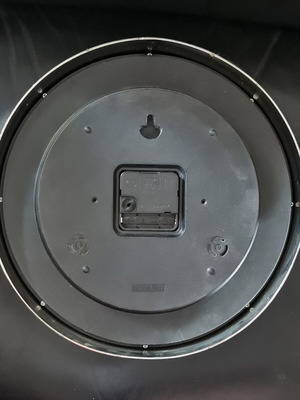 Quartz wall clock used, 30cm diameter, analog