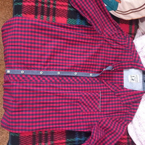Men's/teen red shirt new, size XL