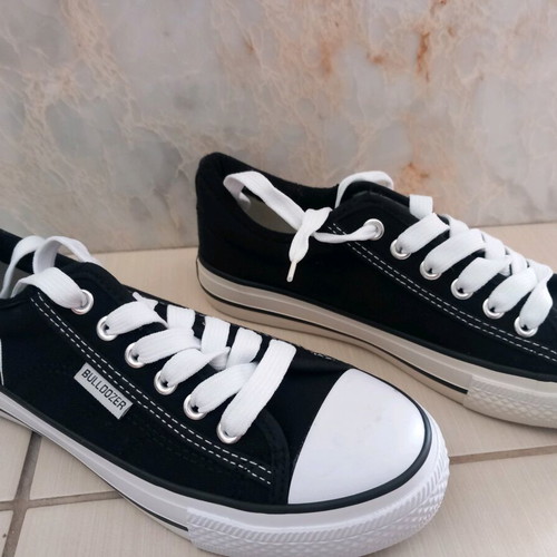 Bulldozer canvas shoes new, black, size 37