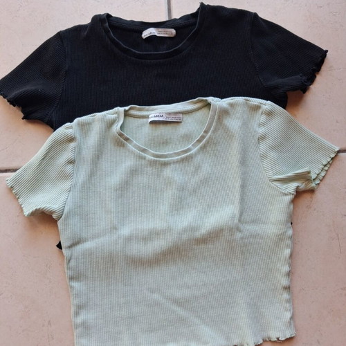 Pull & Bear crop tops used, size M, black and green