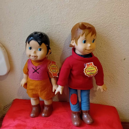 Heidi and Peter from Lyra new