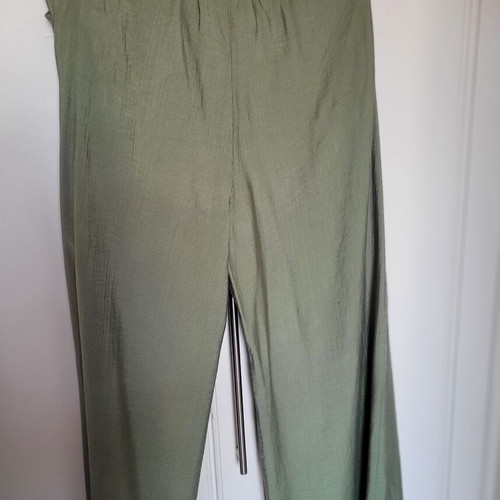 Wide Leg Pants Shein khaki size M like new
