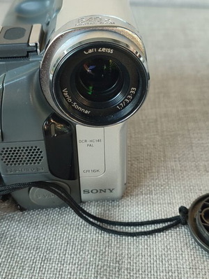 Sony Handycam Digital8 camcorder used for parts or repair
