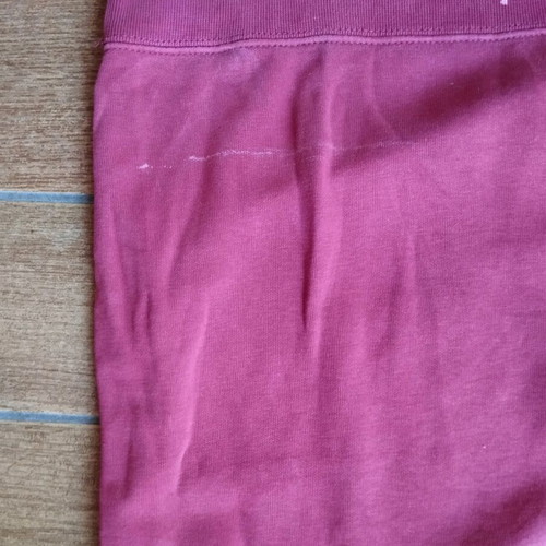 Champion sweatshirt used, size Large, burgundy