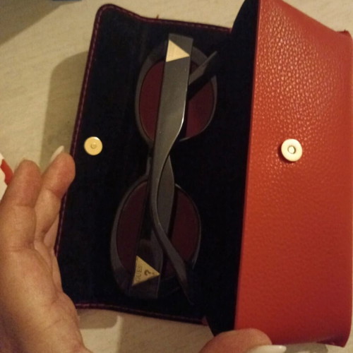 Guess sunglasses like new, black