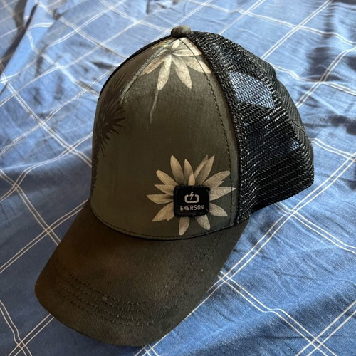 Emerson hat size 58 used