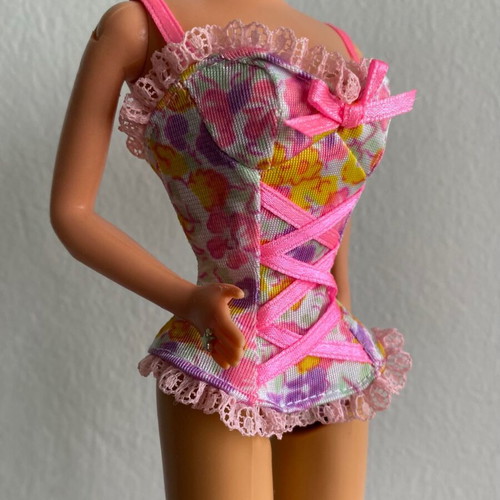 Mattel Barbie Fashion Avenue lingerie corset 1995 used