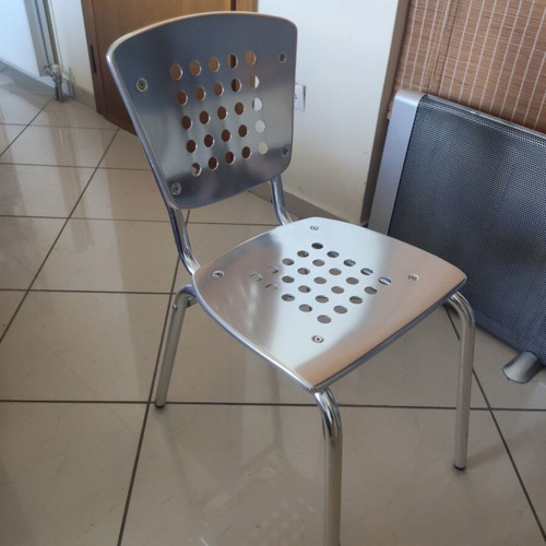 Aluminum chairs like new, set of 8 or single