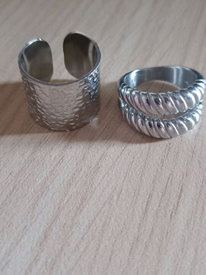 Steel rings like new, two silver-colored