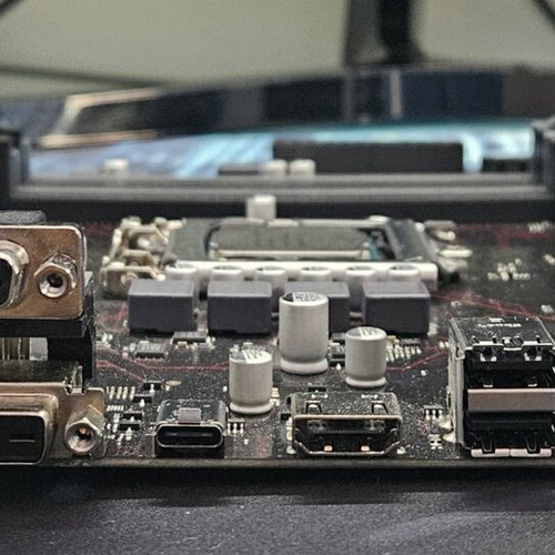Asus Prime 250 Plus motherboard set with Intel i5 7500, backplate, heatsink