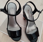 Tamaris high-heeled sandals, black patent with beige and silver platform