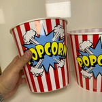 Pop corn buckets set of 2 plastic like new