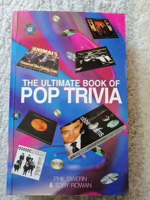 The Ultimate Book of Pop Trivia used, 2001, English