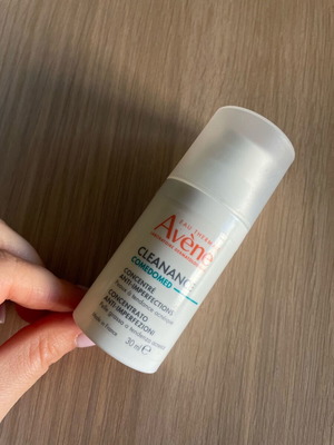 Eau Thermale Avène Cleanance Comedomed face cream used against blemishes and acne 30ml