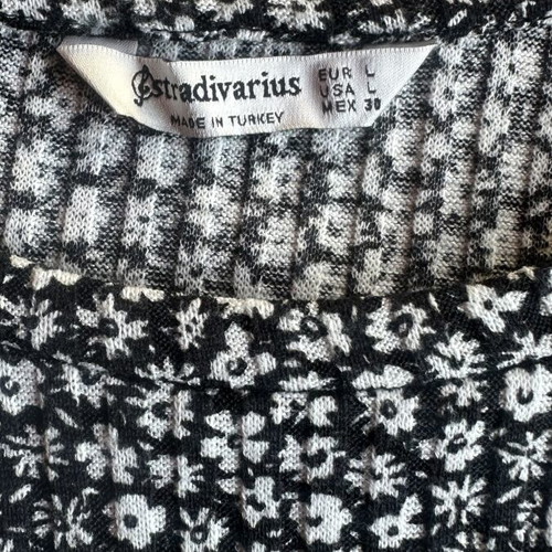 Stradivarius short dress large, like new, black and white