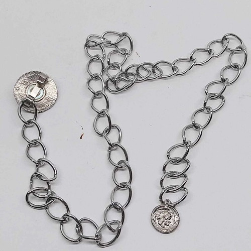 Women's metal belt like new, silver, with flower pearl buckle