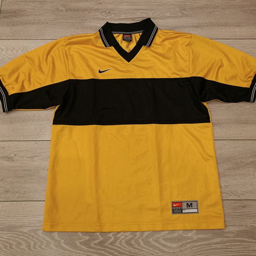 Retro Nike Teamwear shirt used, black and yellow, size M