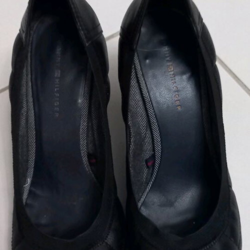 Tommy Hilfiger pumps like new, leather, 8 cm heel, size 38, navy blue-black