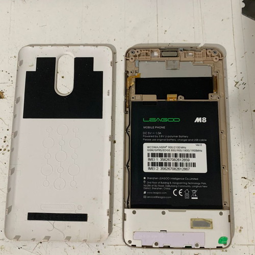 Leagoo M8 Chassis and Screen
