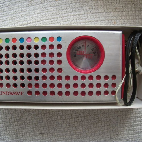 Soundwave transistor radio used, 1960s-1970s vintage