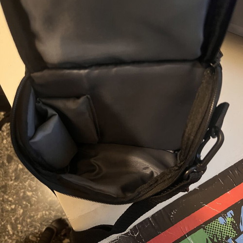 Sony camera case used with removable shoulder strap