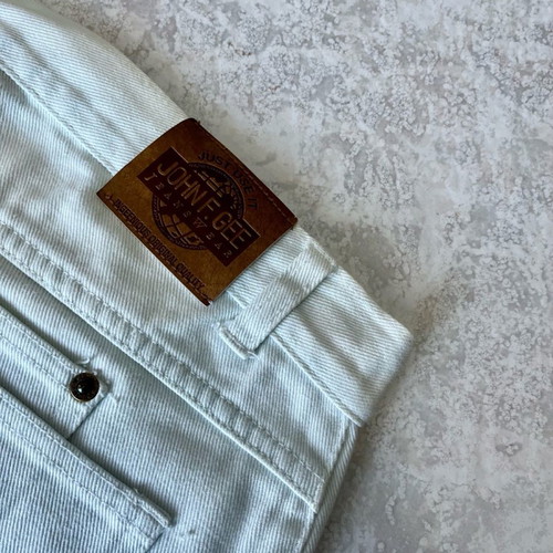 John F Gee Jean white ecru size L