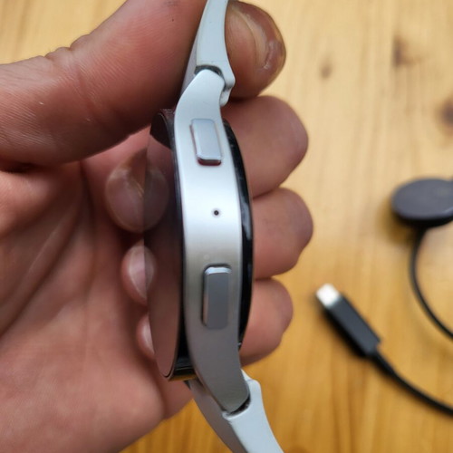 Samsung Galaxy Watch 6 like new smart watch with AMOLED display