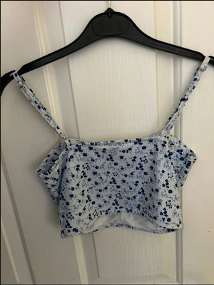 Shein T-shirt new, white and turquoise, size XS